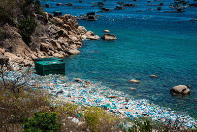 Pollution of waste from aquaculture and tourism activities at binh ba island, viet nam