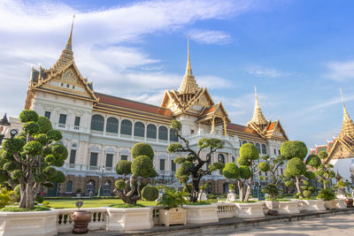 Exterior of temple against building