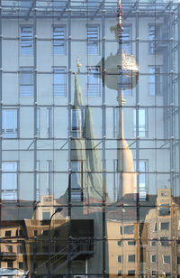 Reflection of two berlin icons