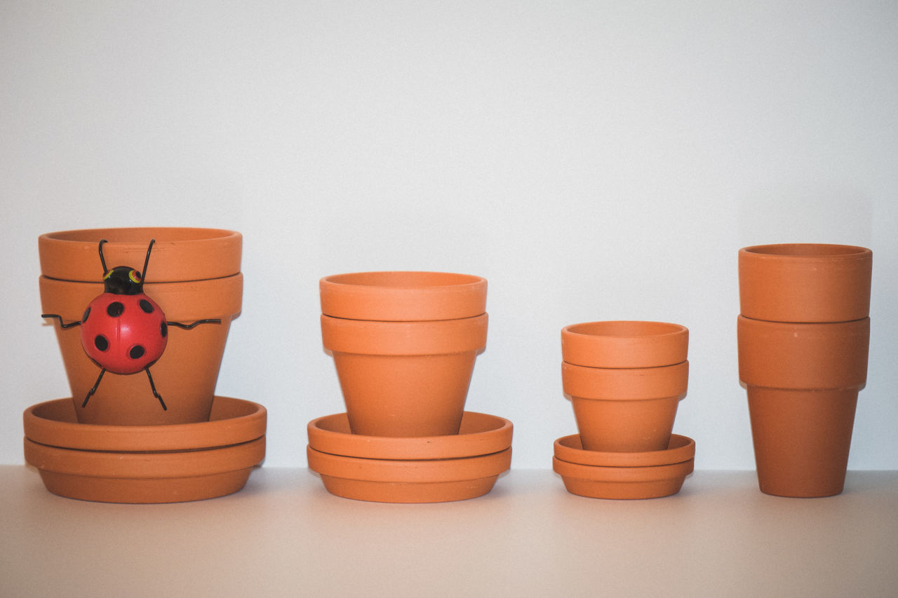 Planter pots