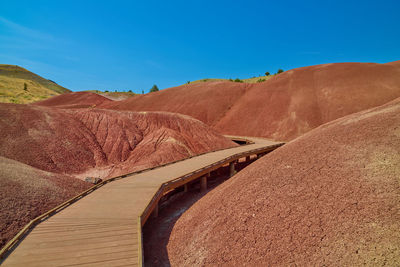 Nature trail at painted hills, oregon