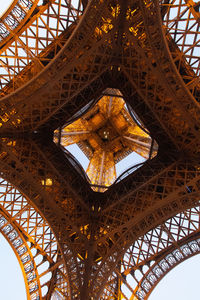 Low angle view of ceiling