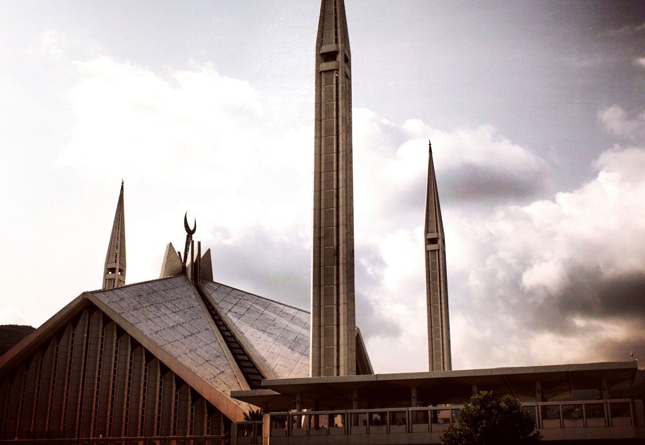 Shah faisal mosque