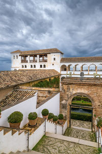 Generalife was a summer palace and country estate in granada, spain