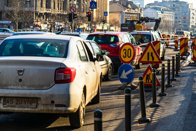 Traffic on city street