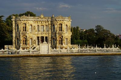 View of river with buildings in background