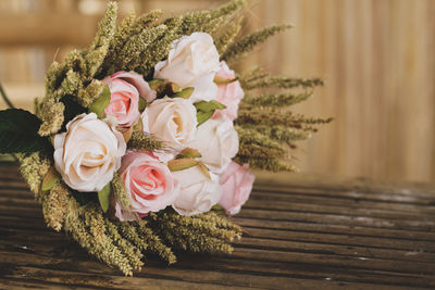 Close-up of rose bouquet on table