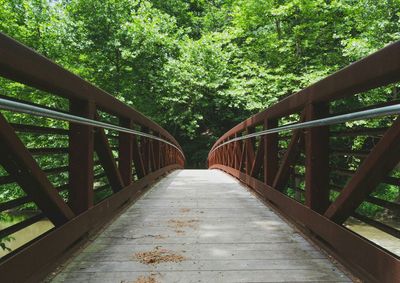 Footbridge over walkway