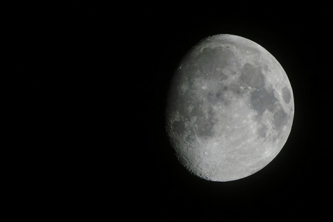 Sony 400 f/4 G