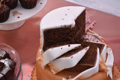 Close-up of cake in plate on table