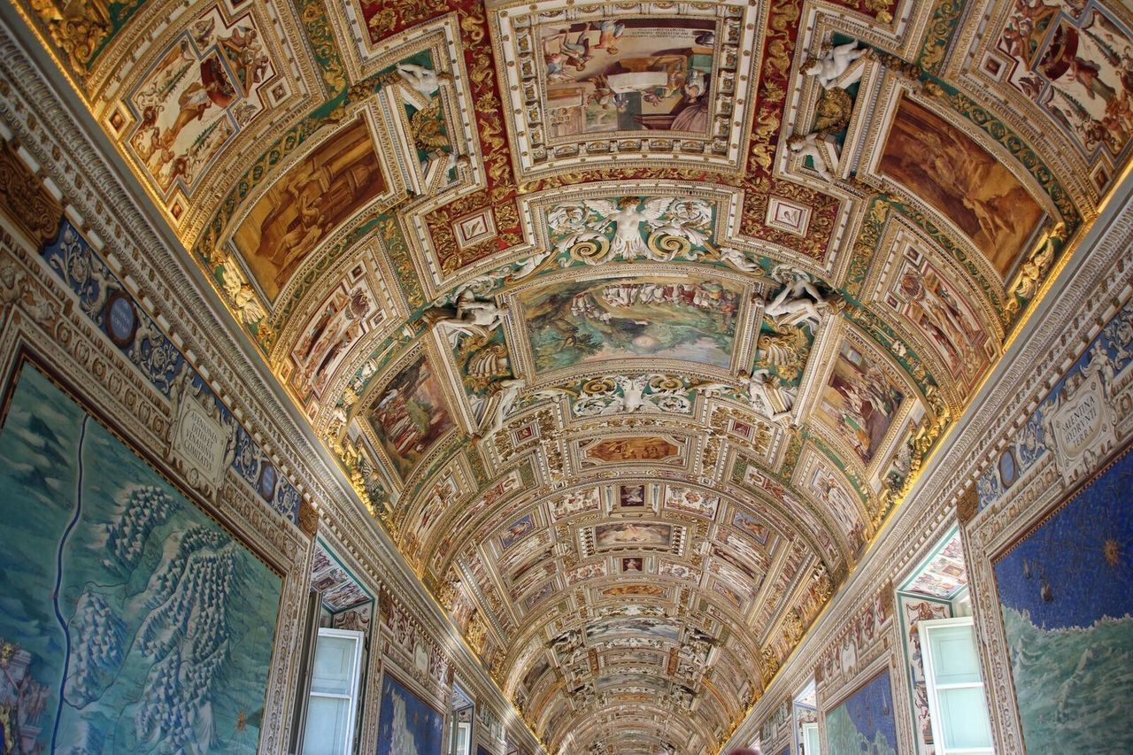 LOW ANGLE VIEW OF HISTORICAL CEILING