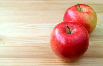 Close-up of apple on table