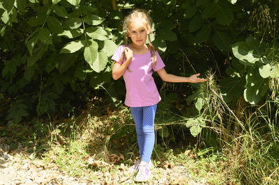 Full length portrait of girl