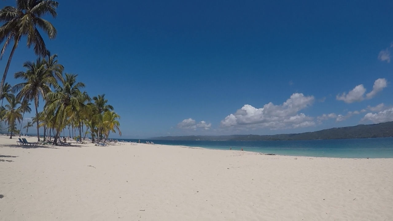 SCENIC VIEW OF SEA AGAINST BLUE SKY