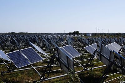 Solar panels that follow the sun