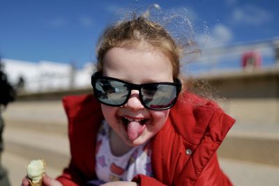 Portrait of smiling girl