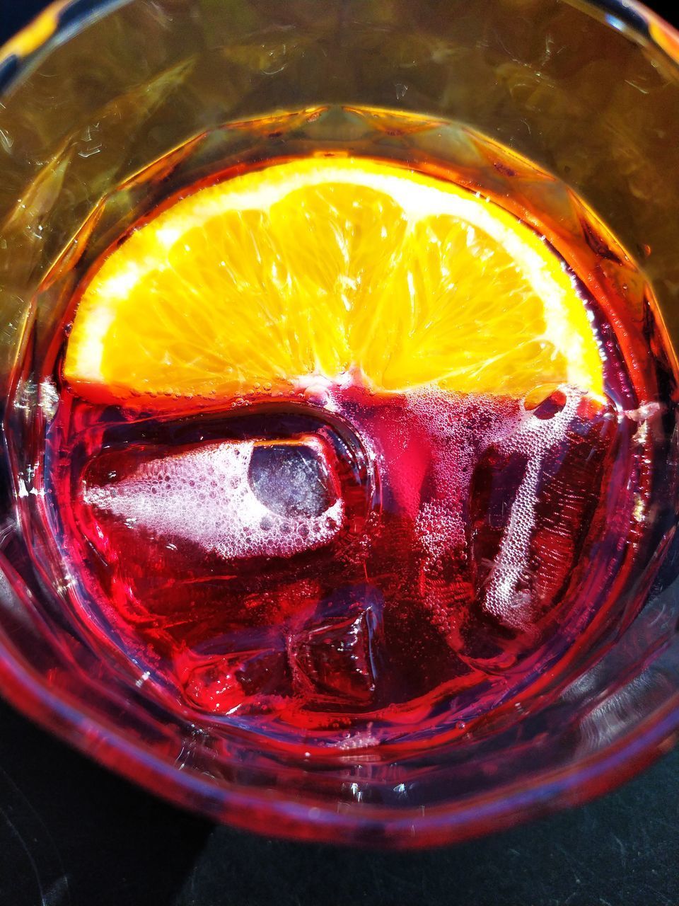 CLOSE-UP OF GLASS OF ICE