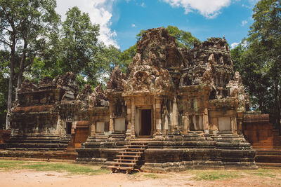 Old ruins of temple against sky