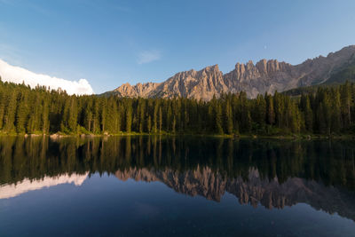 Lago di carezza morning view with dolomites reflections