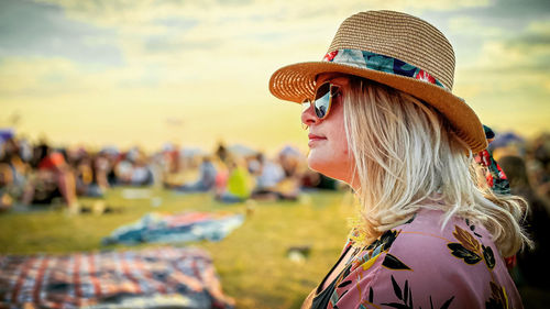 Portrait of woman wearing hat