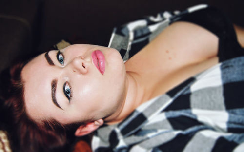 Close-up portrait of young woman