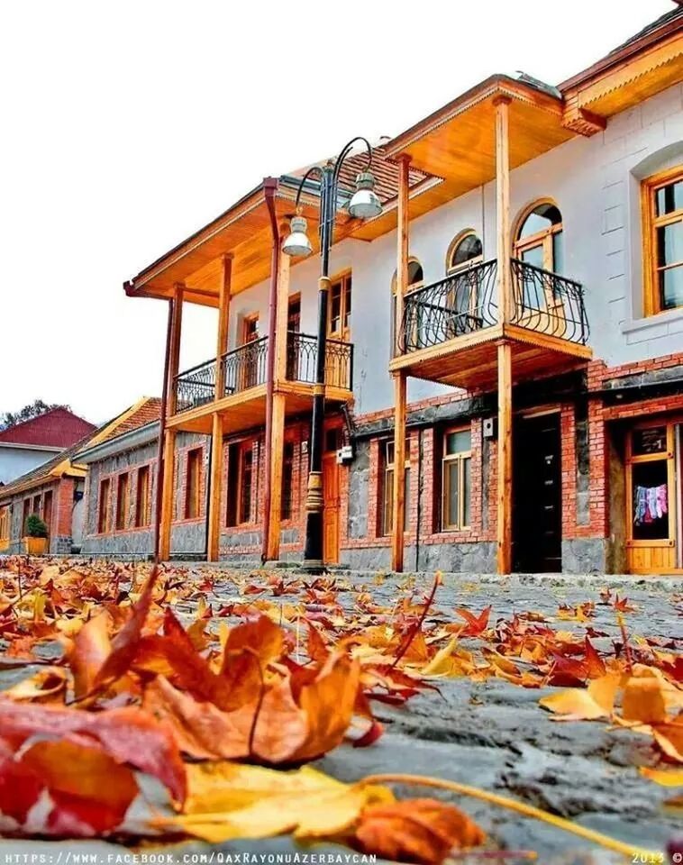 Azerbaijan.gakh.ıçeri bazar st