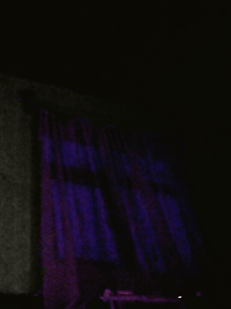 purple, performance, arts culture and entertainment, indoors, copy space, night, no people, lighting equipment, dark, light, illuminated, music, stage, stage - performance space, blue, stage theater, curtain, architecture, performing arts event, concert, nightlife, projection