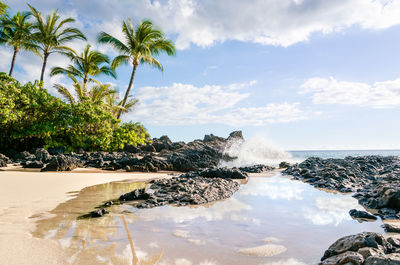 Sunset view of beautiful tropical beach, secret wedding beach, makena cove, maui, hawai