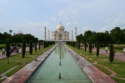 View of taj mahal, agra, india.