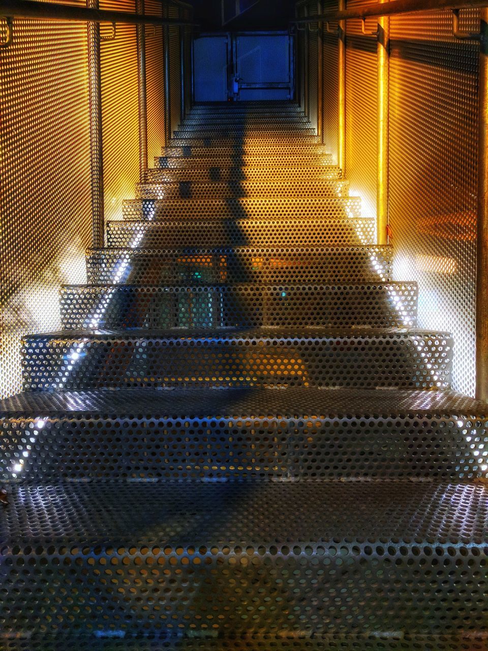 ILLUMINATED STEPS