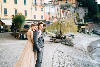 Young couple kissing in city