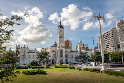 Buildings in city