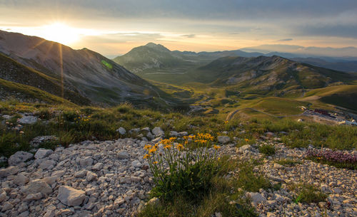Scenic view of mountains against sky during sunset gran sasso national park,abruzzo 