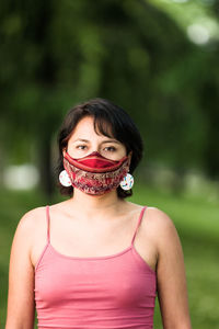 Portrait of smiling young woman