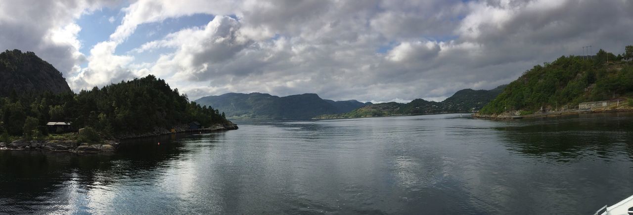 water, mountain, nature, sky, river, tranquility, scenics, beauty in nature, waterfront, outdoors, no people, cloud - sky, day, tree