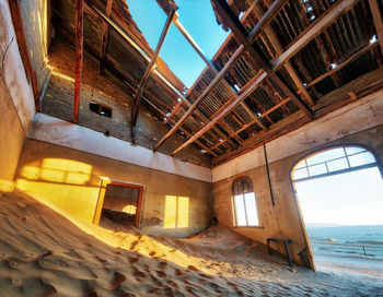 Abandoned house at beach