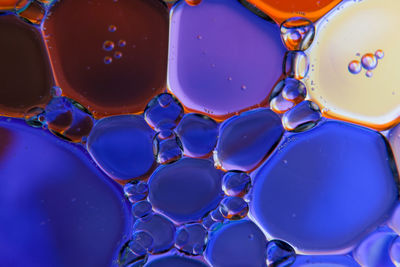 Close-up of bubbles