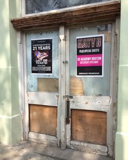 Information sign on wall