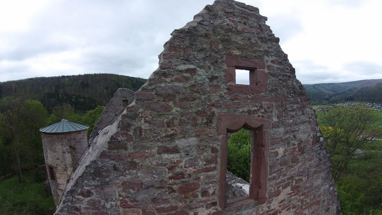 OLD RUINS AGAINST SKY