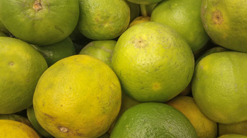 Full frame shot of oranges