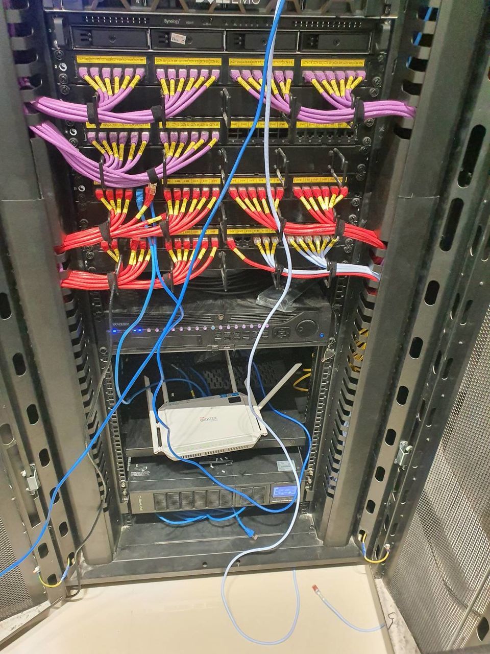 technology, cable, internet, computer network, communication, network server, computer cable, electrical wiring, network connection plug, computer, indoors, no people, complexity, wireless technology, personal computer hardware, server, business, office