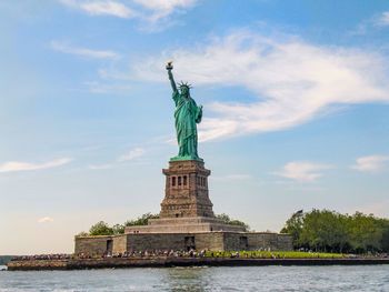 Statue of liberty against sky