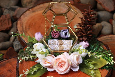 This is a photo art craft ring box for wedding jewelry holder.