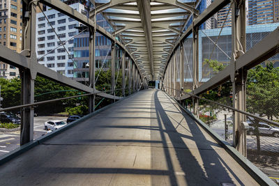 Pedestrian walkway lower manhattan