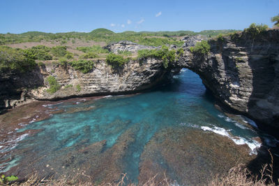 Beautiful view of the famous broken beach on nusa penida island near bali, indonesia