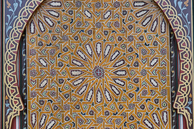 Full frame shot of patterned ceiling in temple