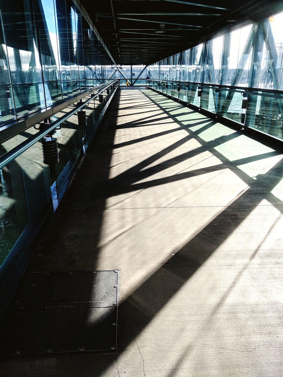 sunlight, shadow, day, built structure, architecture, no people, indoors