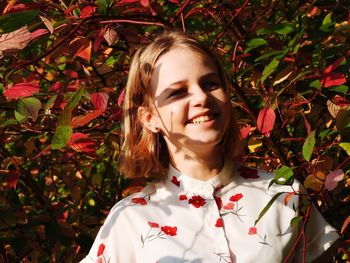 Portrait of a smiling young woman