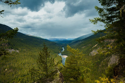 Lookout to spahat creek