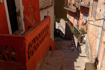 Narrow alley with buildings in background